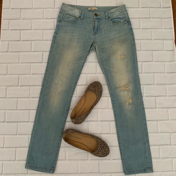 Light Wash Distressed Boyfriend Cabi Jeans - Picture 2 of 6